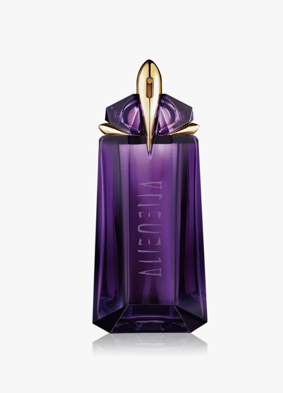 Inspirat de Alien Mugler