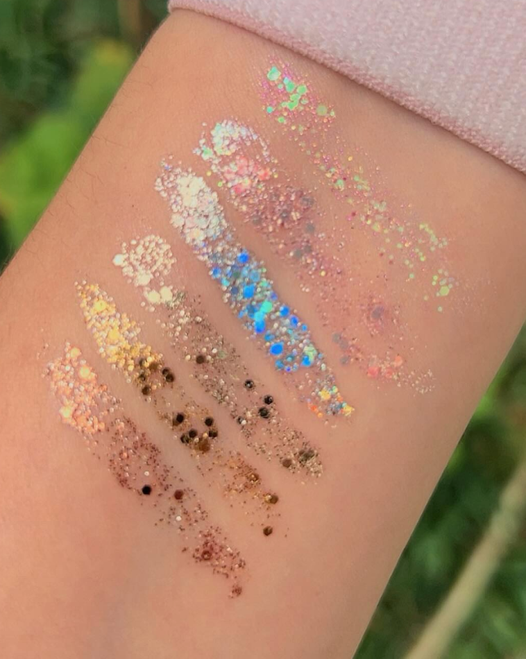 Liquid eyeshadow USHAS