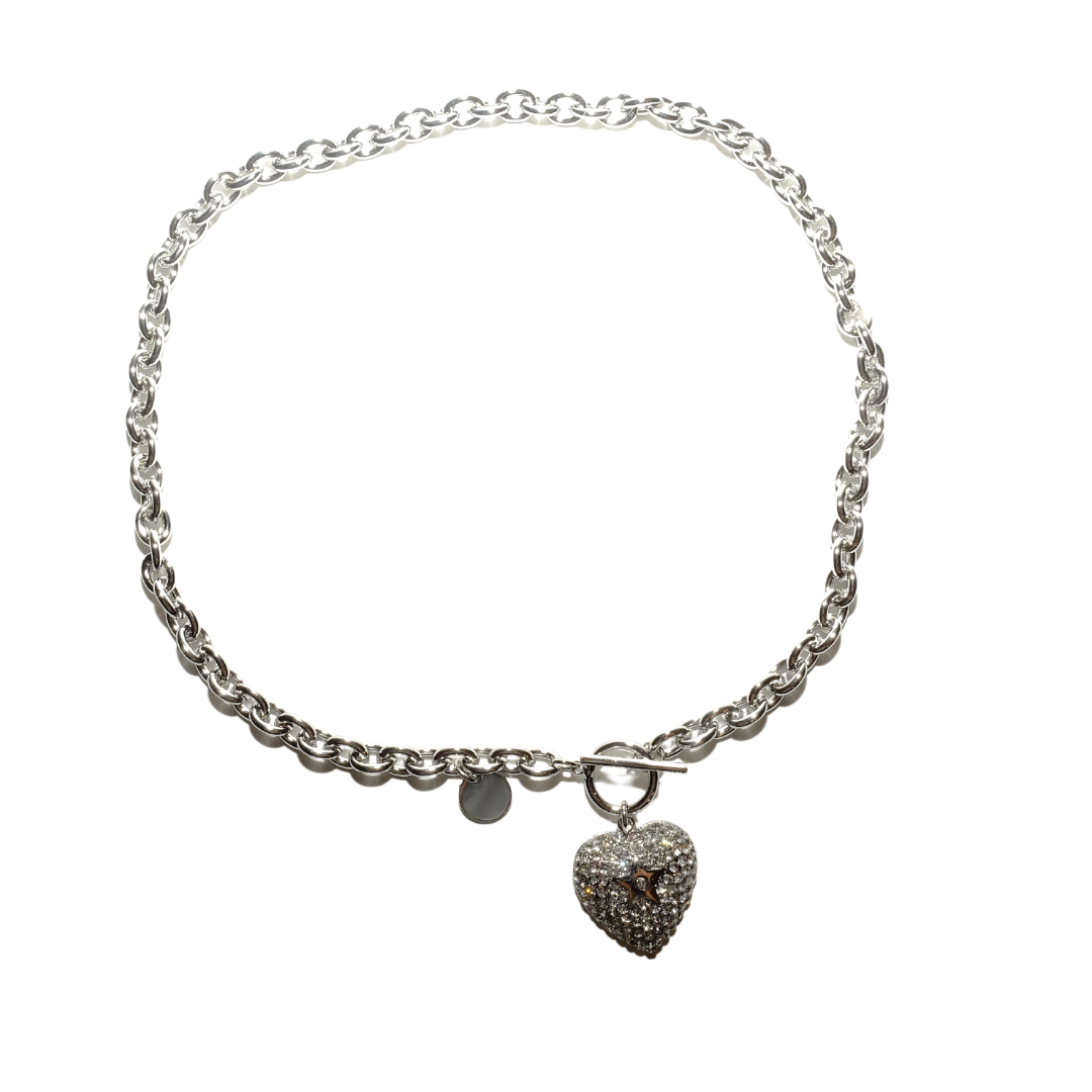 collar de corazón de plata